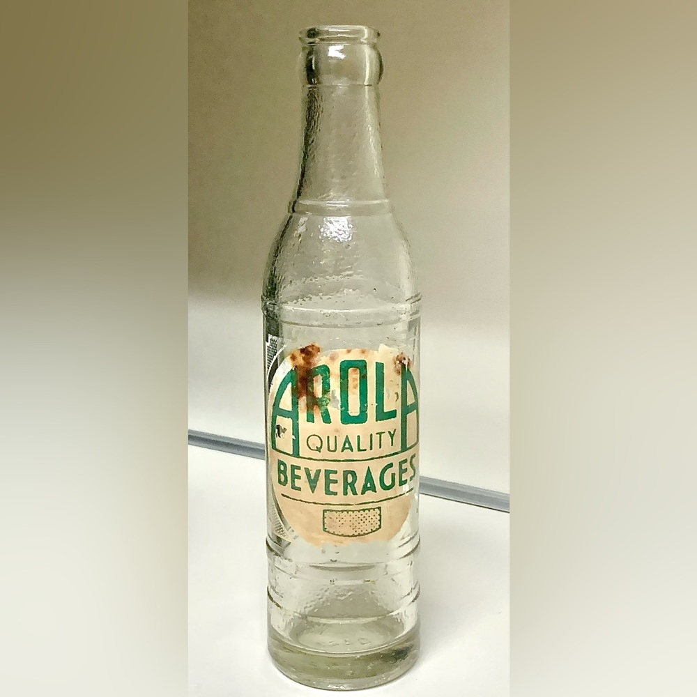 Early 20th Century Antique AROLA QUALITY BEVERAGES Soda Bottle Republic Michigan
